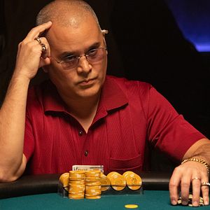 Fotoğraf Lying and Stealing