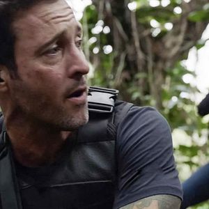 Fotoğraf Alex O'Loughlin