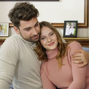 Fotoğraf Elimi Bırakma