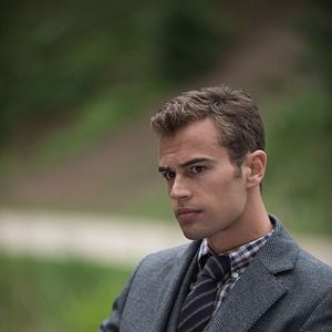 Fotoğraf Theo James