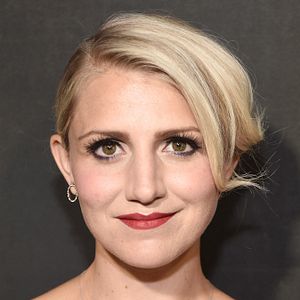 Fotoğraf Annaleigh Ashford