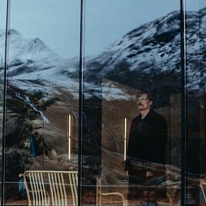 Fotoğraf Selvmordsturisten