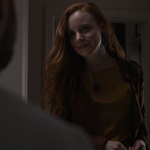 Fotoğraf Lauren Ambrose