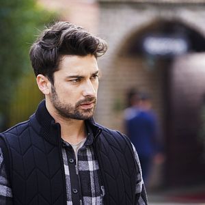 Fotoğraf Elimi Bırakma