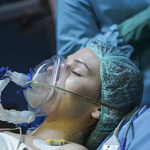 Fotoğraf Elimi Bırakma