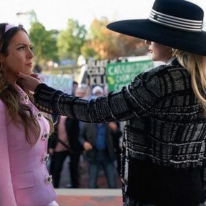 Fotoğraf Elizabeth Gillies