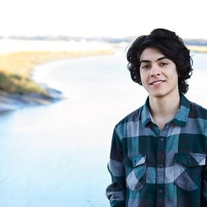 Fotoğraf Emjay Anthony