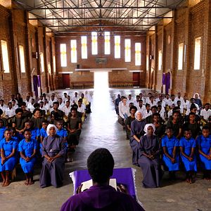 Fotoğraf Notre-Dame du Nil