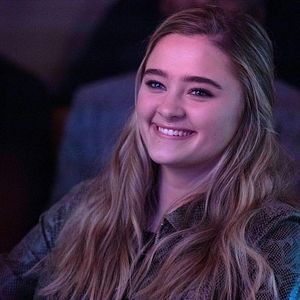 Fotoğraf Lizzy Greene
