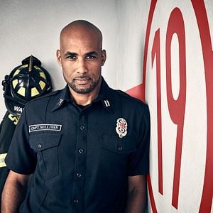 Fotoğraf Station 19