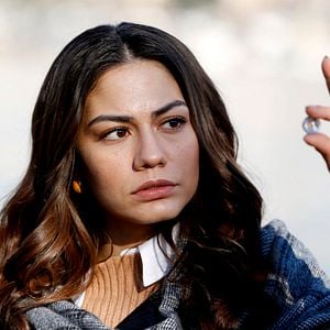 Fotoğraf Doğduğun Ev Kaderindir