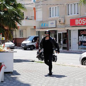 Fotoğraf Sabit Kanca: Son Soru