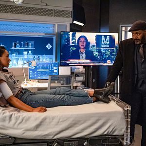 Fotoğraf Candice Patton