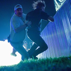 Fotoğraf Cameron Britton