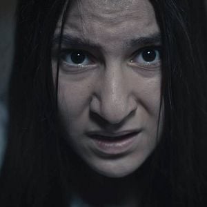 Fotoğraf KİKİ - Lanet-i Cin