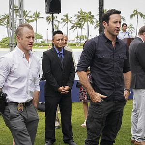 Fotoğraf Alex O'Loughlin