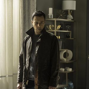 Fotoğraf Rupert Evans