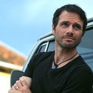 Fotoğraf Matthew Settle