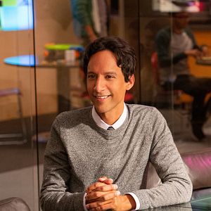 Fotoğraf Danny Pudi