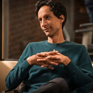 Fotoğraf Danny Pudi