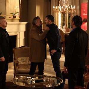 Fotoğraf Eşkıya Dünyaya Hükümdar Olmaz