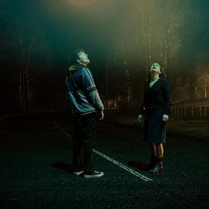 Fotoğraf Dark Encounter