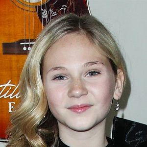 Fotoğraf Lily Brooks O'Briant