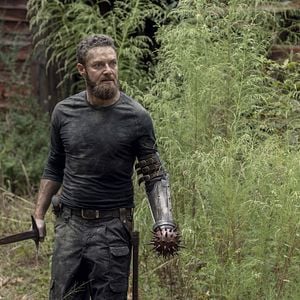 Fotoğraf Ross Marquand