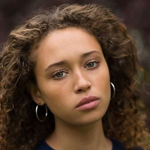 Fotoğraf Ella-Rae Smith