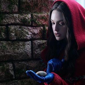 Fotoğraf Danielle Rose Russell