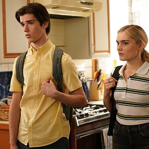 Fotoğraf Meg Donnelly