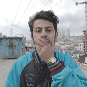 Fotoğraf Hayaller Bizim İki Gözüm