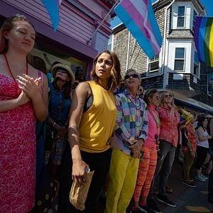 Fotoğraf Monica Raymund