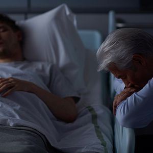 Fotoğraf MotherFatherSon