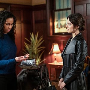 Fotoğraf Madeleine Mantock