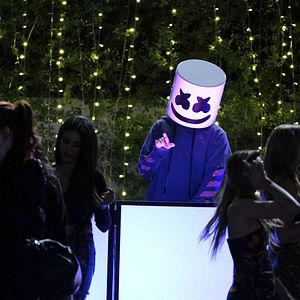 Fotoğraf Taylor Misiak