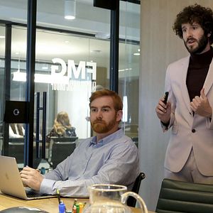 Fotoğraf Andrew Santino