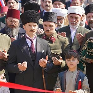 Fotoğraf Ya İstiklal Ya Ölüm