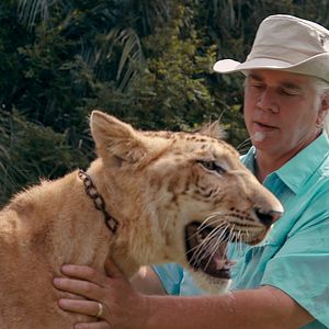 Fotoğraf Kaplan Kral: Cinayet, Kargaşa ve Delilik