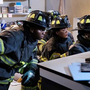 Fotoğraf Station 19