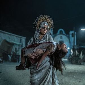 Fotoğraf Lorenza Izzo