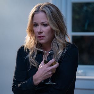 Fotoğraf Dead to Me