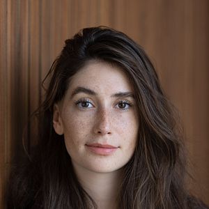 Fotoğraf Charly Clive