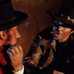 Fotoğraf Roy Colt and Winchester Jack