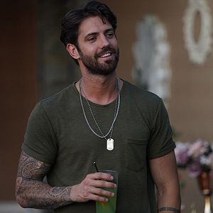 Fotoğraf Bay Yanlış