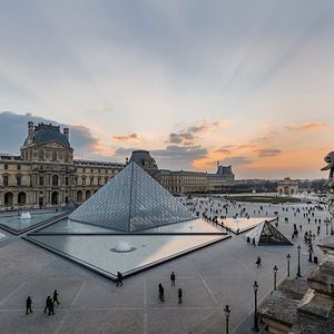 Fotoğraf Louvre Müzesi'nde Bir Gece: Leonardo da Vinci