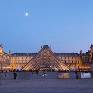 Fotoğraf Louvre Müzesi'nde Bir Gece: Leonardo da Vinci