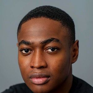 Fotoğraf Gamba Cole