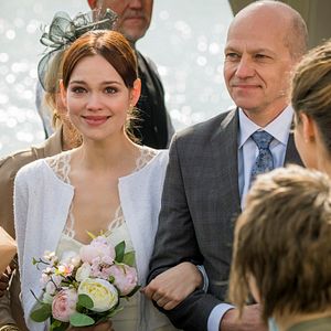 Fotoğraf Emilia Schüle