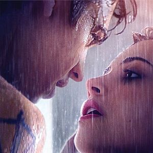 Fotoğraf After Paramparça